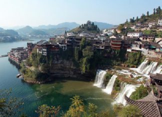 Bỏ túi kinh nghiệm du lịch Trương Gia Giới từ TpHCM