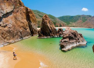 Tour du lịch biển hè HOT nhất năm 2021 của Du Lịch Việt Tour du lịch biển hè HOT nhất năm 2021 của Du Lịch Việt